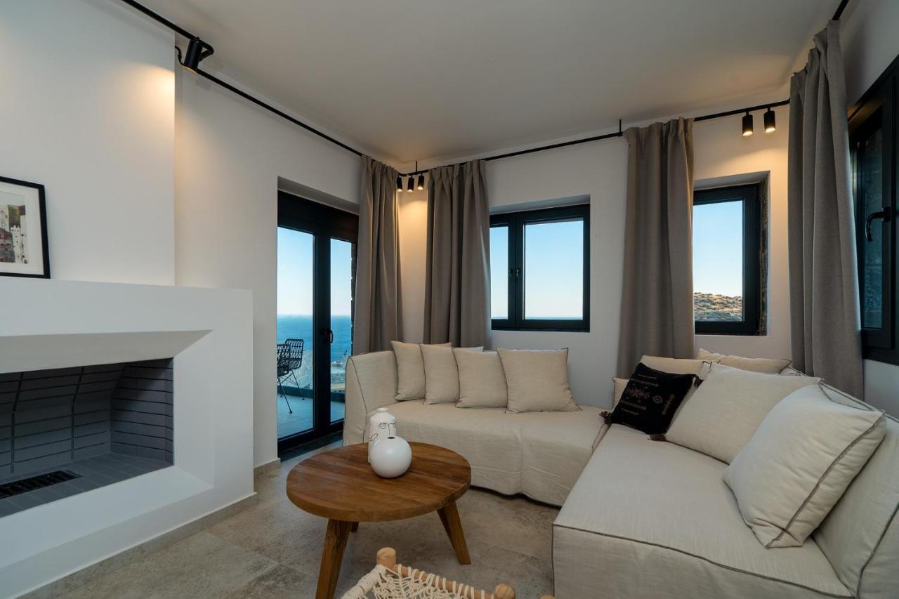 Celine Private Residences Léntas エクステリア 写真