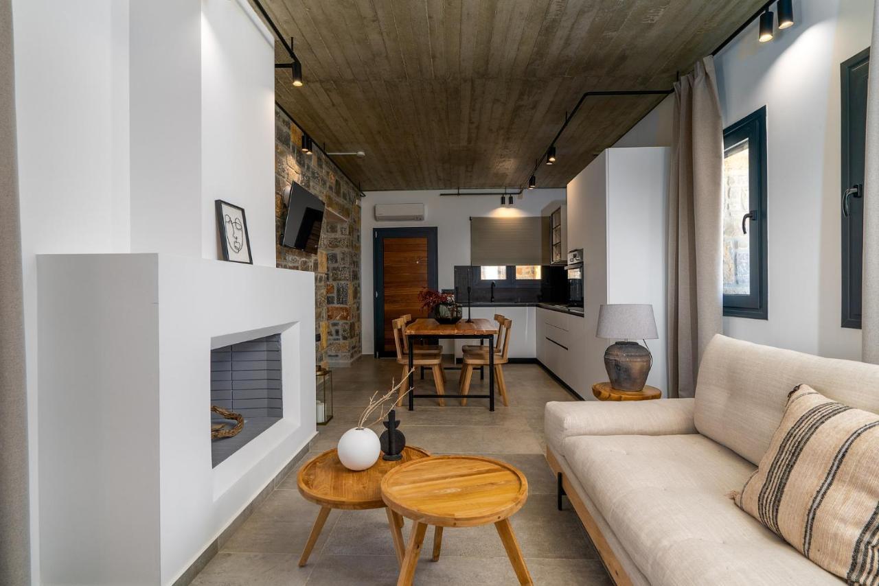 Celine Private Residences Léntas エクステリア 写真