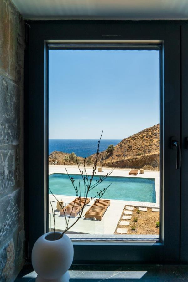 Celine Private Residences Léntas エクステリア 写真
