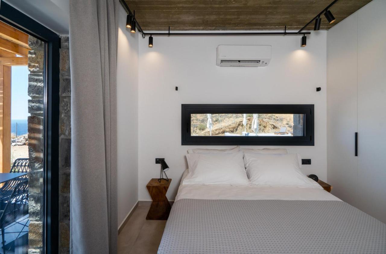 Celine Private Residences Léntas エクステリア 写真