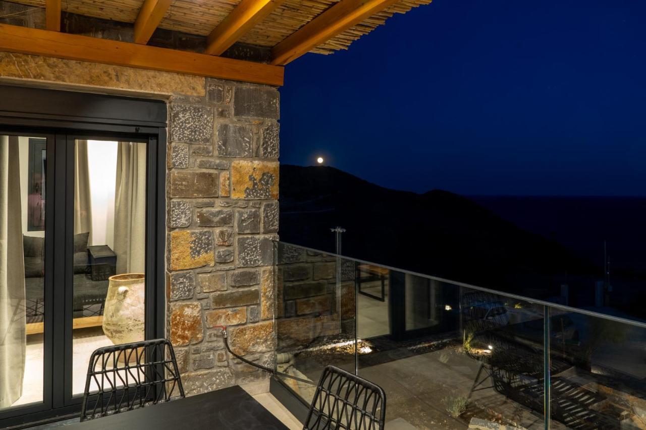 Celine Private Residences Léntas エクステリア 写真