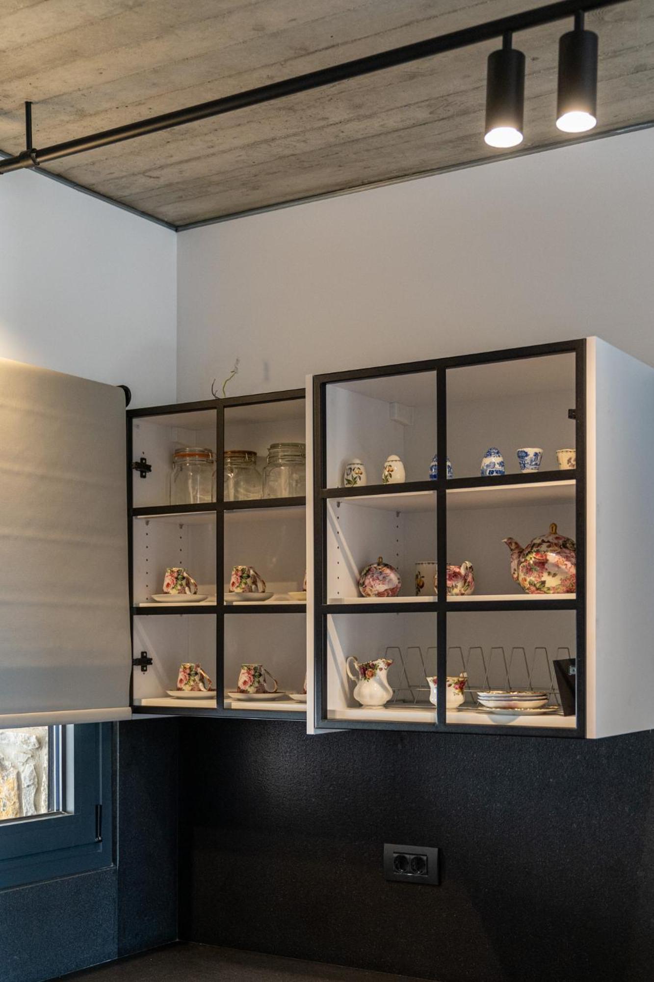Celine Private Residences Léntas エクステリア 写真