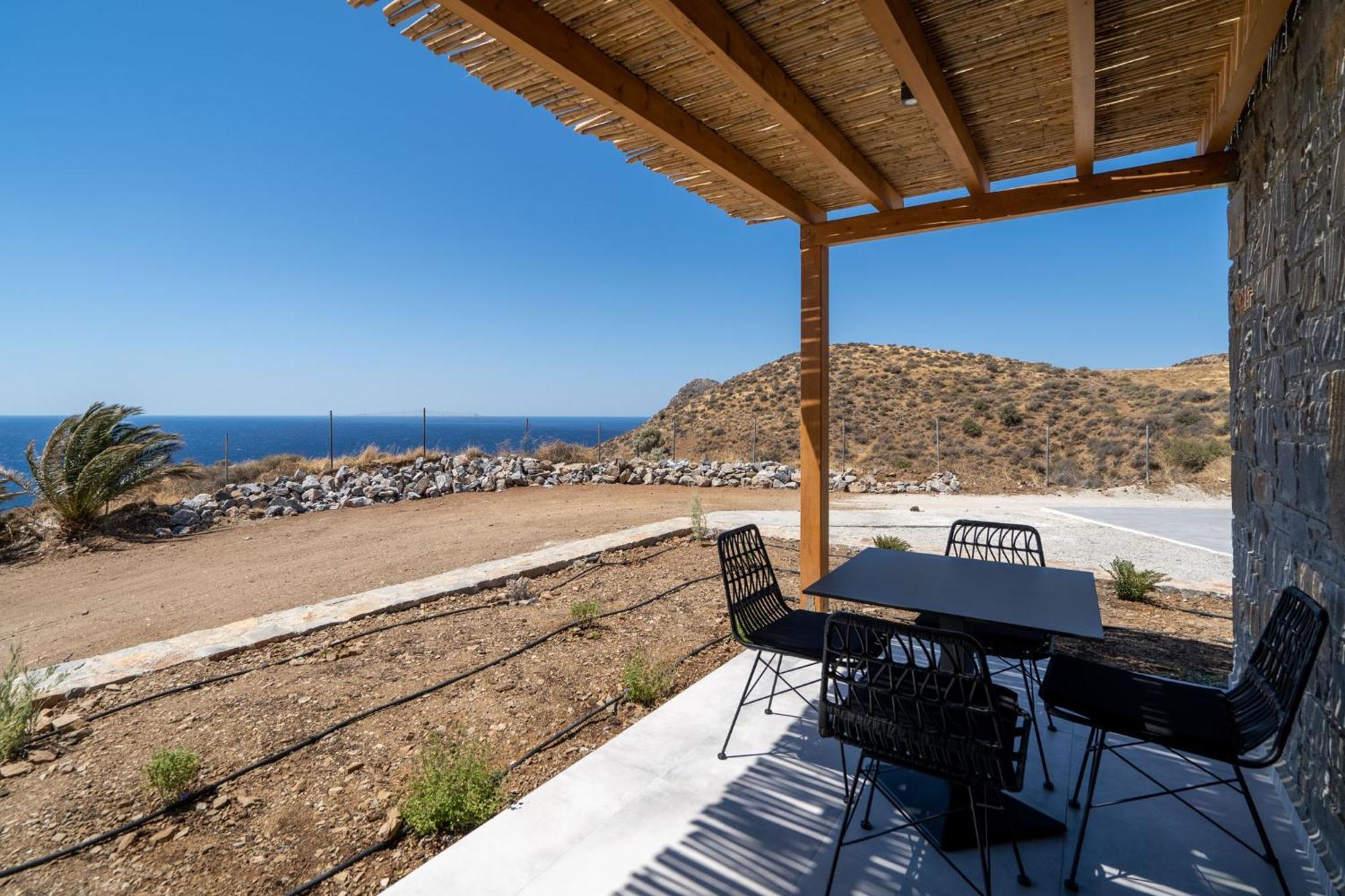Celine Private Residences Léntas 部屋 写真